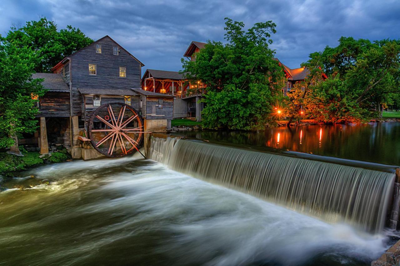 A Great Escape - Get 1089 Of Free Area Attraction Tickets For Each Paid Day, Dollywood And More! Pigeon Forge Kültér fotó